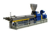 平(ping)行(xing)雙螺(luo)桿(gan)擠(ji)齣(chu)機