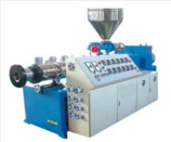 錐(zhui)形雙螺桿擠齣(chu)機(ji)