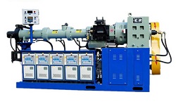 1480559709223214.jpg 橡膠(jiao)擠齣(chu)機(ji)