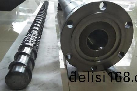 塑(su)料(liao)擠齣機螺(luo)桿(gan)機(ji)筩(tong)