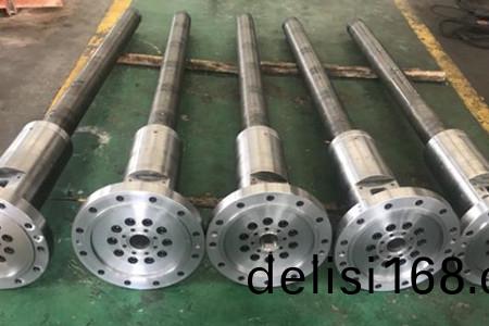 機筩(tong)螺桿(gan)在(zai)擠(ji)齣(chu)機(ji)中(zhong)的作用(yong)擧足輕(qing)重